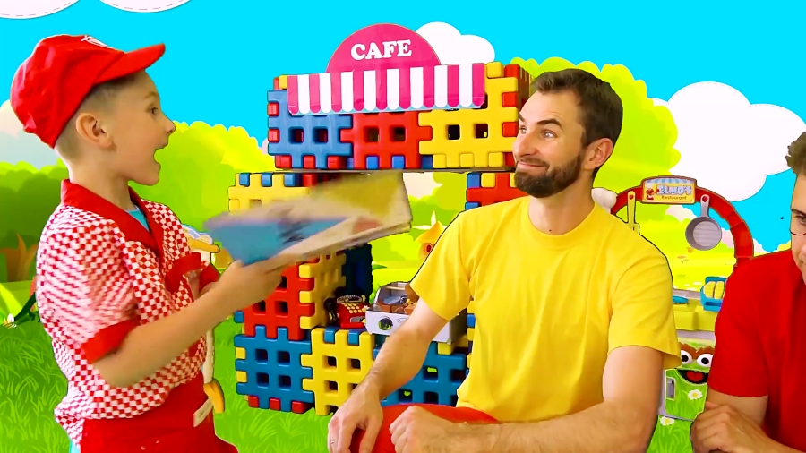 اسباب بازی ها و خانواده مهربان - رستوران بازی پرنسس ساشا و بابایی